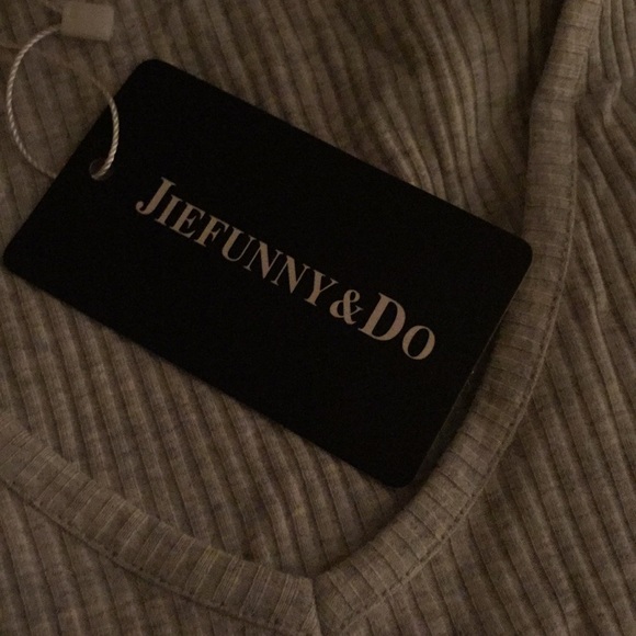 NWT Double Sided Lace-up Top 😍 - Picture 5 of 6